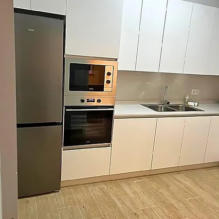 Tantulia Callao De Lima 57 Apto 5 Hab Tenerife מלון 5*