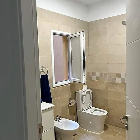 Tantulia Callao De Lima 57 Apto 5 Hab Tenerife מלון Tenerife Island